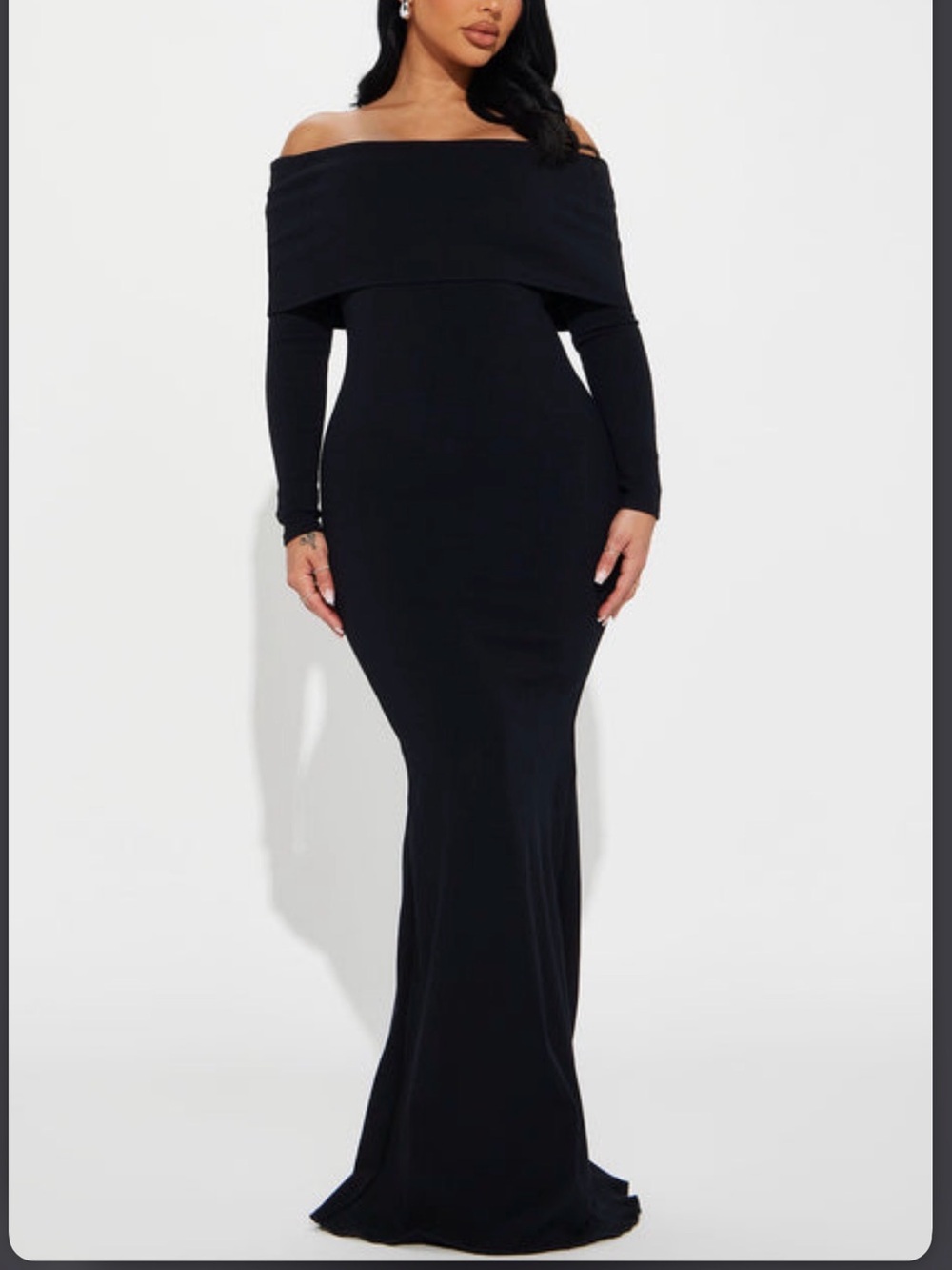 Nyeli Black Off-the-Shoulder Maxi Dress